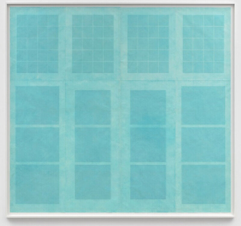 Studio window (blue fade), 2023–24, Pastell und Wachs auf Papier, Blatt 236 x 254 cm